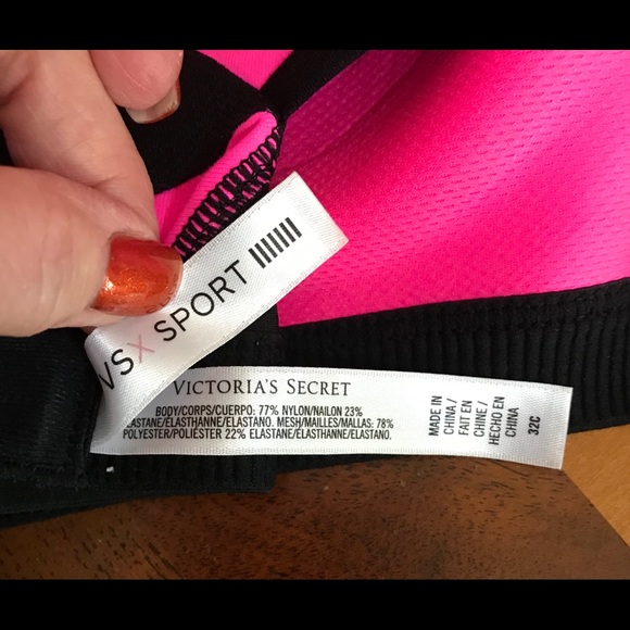 Victoria’s Secret Sports Bra 💕 - Picture 5 of 5